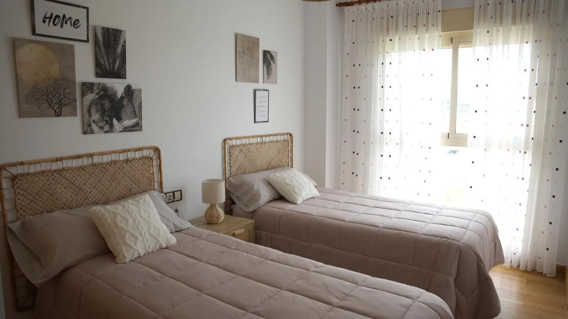 Aqua Torre Del Mar Apartment
